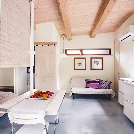 Апартаменты Pranavita, B&B Naturale Пезаро